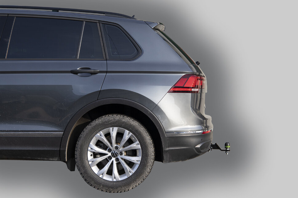 Фаркоп Volkswagen Tiguan шар вставка 50*50 (ТСУ) арт. V123-E