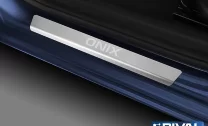 Накладки порогов Chevrolet Onix 2 2019-н.в. арт.NP.1008.3