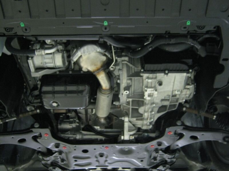 Защита картера и КПП Volvo V 40 двигатель 1.6T, 1,6TD, 2.5 T АТ  (2013-)  арт: 25.2435