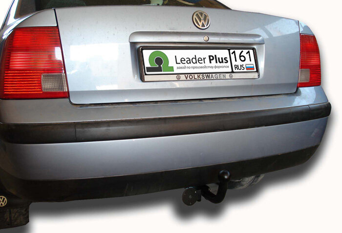 Фаркоп Volkswagen Passat  (ТСУ) арт. V115-A