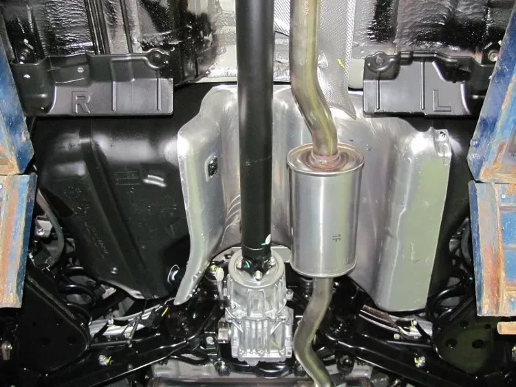Защита топливного бака Nissan X-Trail двигатель 2,5 CVT 4wd; 2.0 MT 2wd; 2.0 CVT 4wd; 1.6 Diesel MT 4wd;  (2015-)  арт: 15.3933