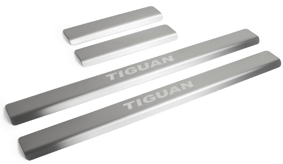 Накладки на пороги Rival для Volkswagen Tiguan II 2016-2020 2020-н.в., нерж. сталь, с надписью, 4 шт., NP.5807.3 купить недорого
