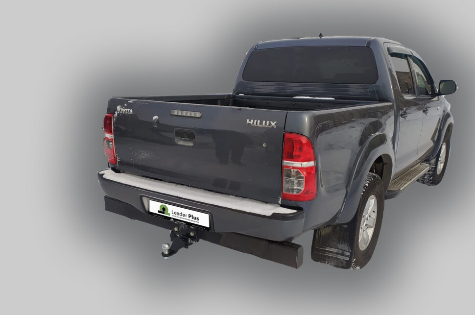 Фаркоп Toyota Hilux шар вставка 50*50 (ТСУ) арт. T114-E