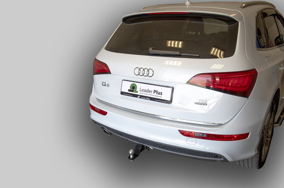 Фаркоп Audi Q5 шар вставка 50*50 (ТСУ) арт. A106-E