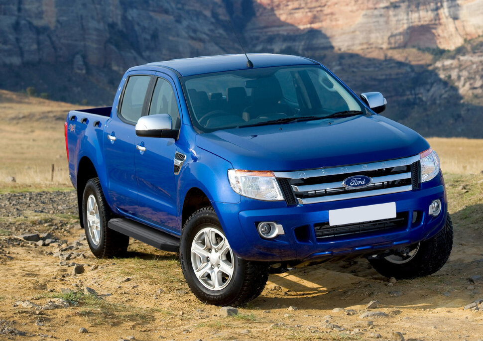 Пороги площадки (подножки) "Premium-Black" Rival для Ford Ranger III 2011-2015, 193 см, 2 шт., алюминий, A193ALB.1803.1 купить недорого