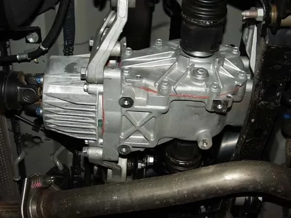 Защита редуктора Toyota RAV 4 двигатель 2,0; 2,2  (2005-2010)  арт: 24.0893