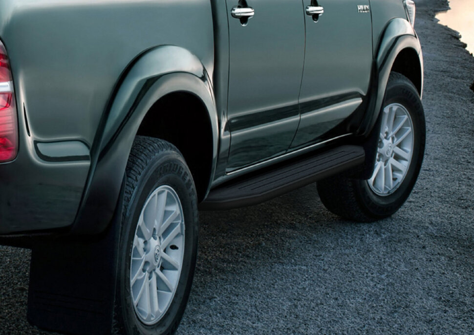 Пороги площадки (подножки) "Premium-Black" Rival для Toyota Hilux VII 2005-2015, 193 см, 2 шт., алюминий, A193ALB.5703.1 с доставкой по всей России