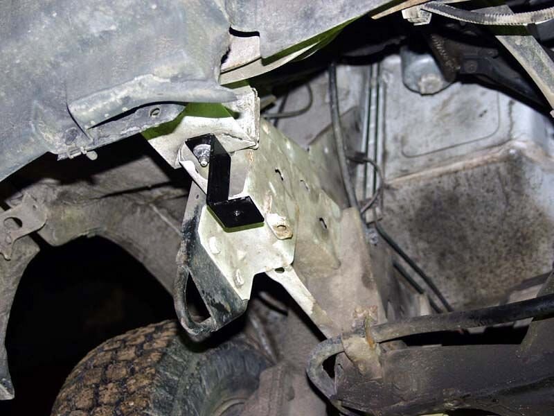 Защита картера и КПП Renault Trafic двигатель 2,1 D  (1989-2001)  арт: 18.0556