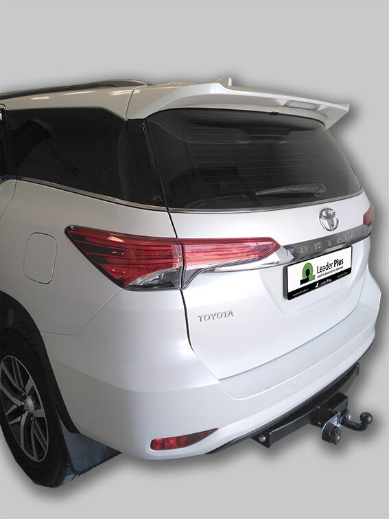 Фаркоп Toyota Fortuner  (ТСУ) арт. T122-F(N)