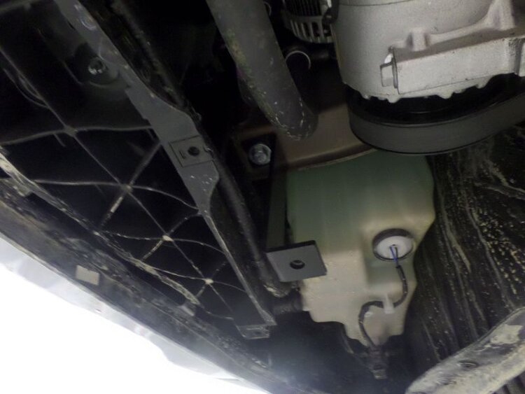 Защита картера и КПП Kia Sorento двигатель 2,2 DSL AT  (2015-)  арт: 11.2866 V1
