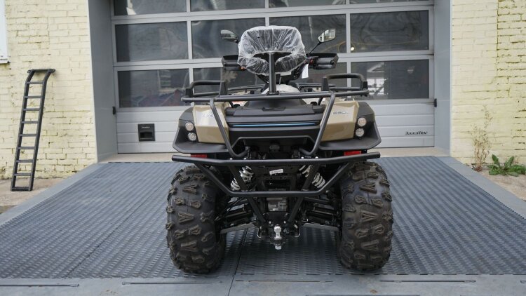 Бампер задний для LINHAI M550L