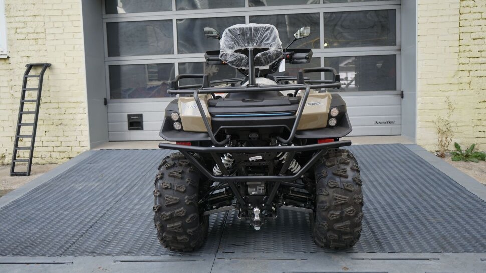 Бампер задний для LINHAI M550L