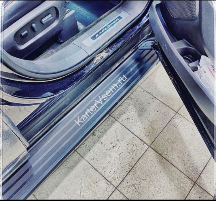 Пороги площадки (подножки) "Black" Rival для Hyundai Santa Fe Premium 2015-2016, 180 см, 2 шт., алюминий, F180ALB.2305.2 с возможностью установки